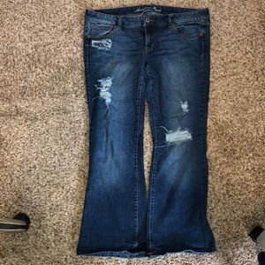 American Eagle Favorite Boyfriend Jeans